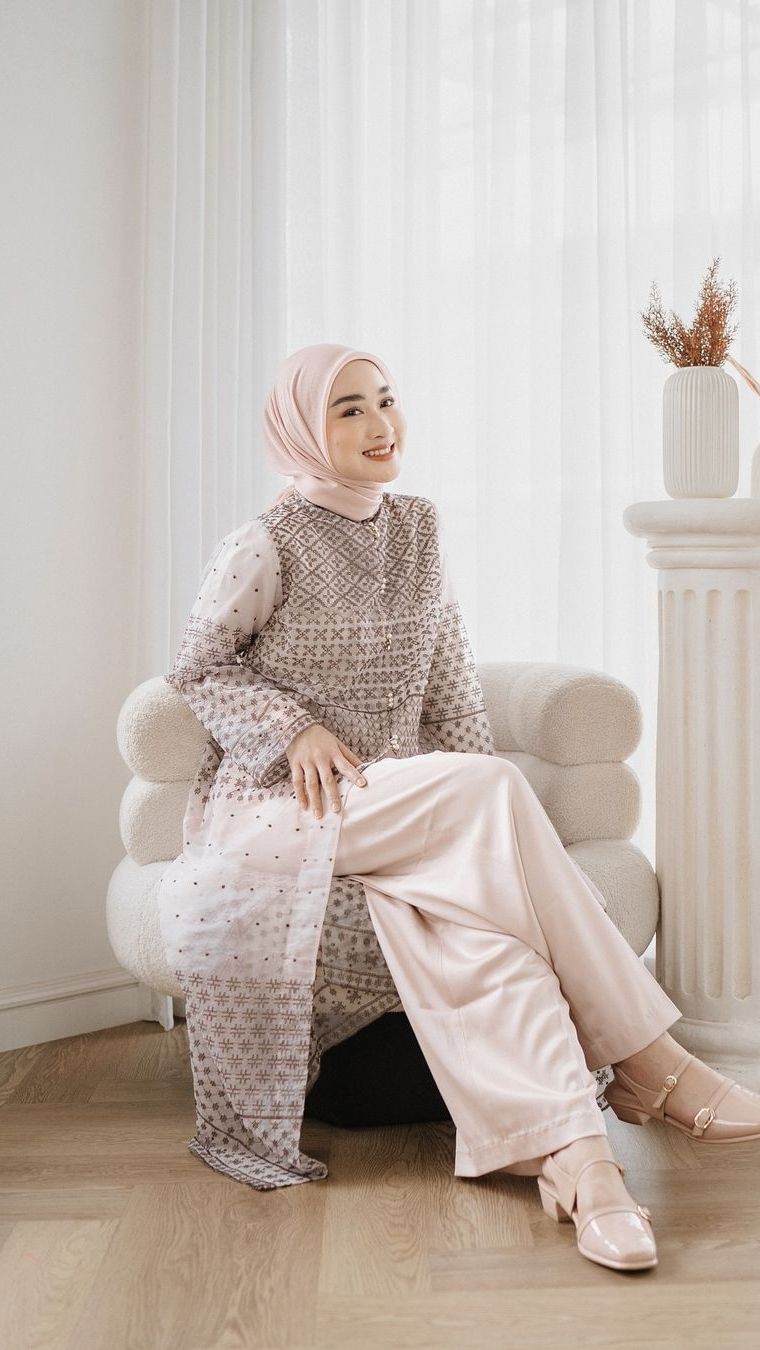Tunik Panjang Motif Etnik
