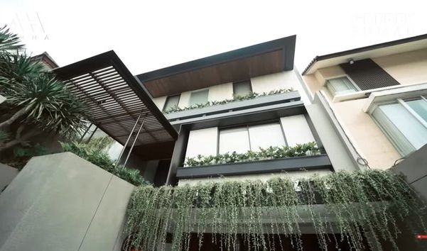 Rumah Aura Kasih