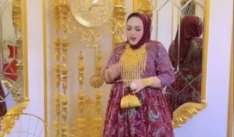 Mira Hayati
