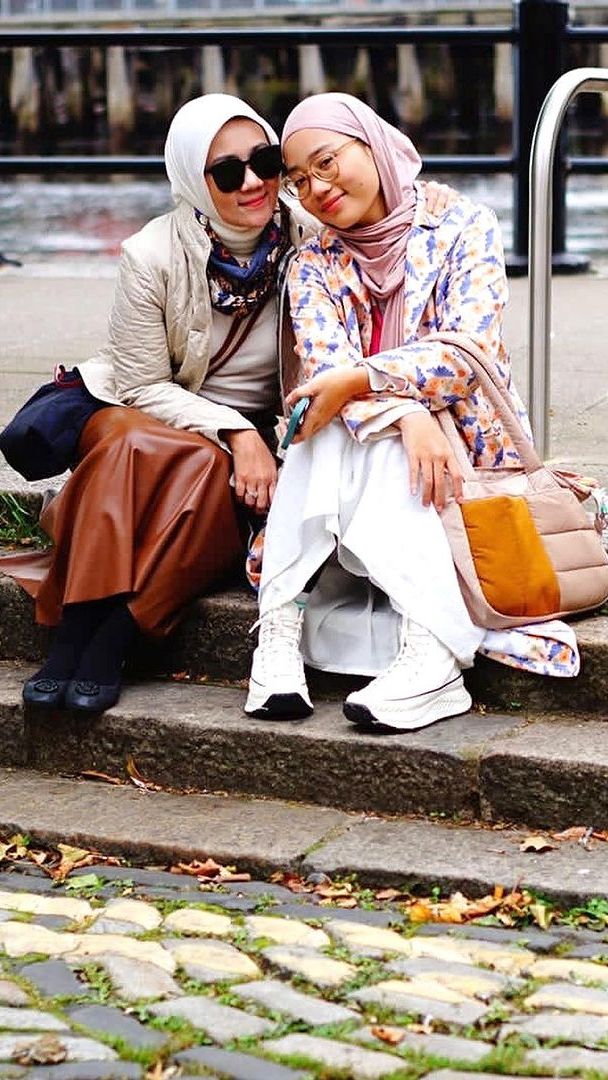 Atalia Akui Syok Zara Unggah Keputusannya Lepas Hijab di Media Sosial