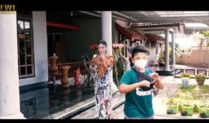 Dewi Perssik