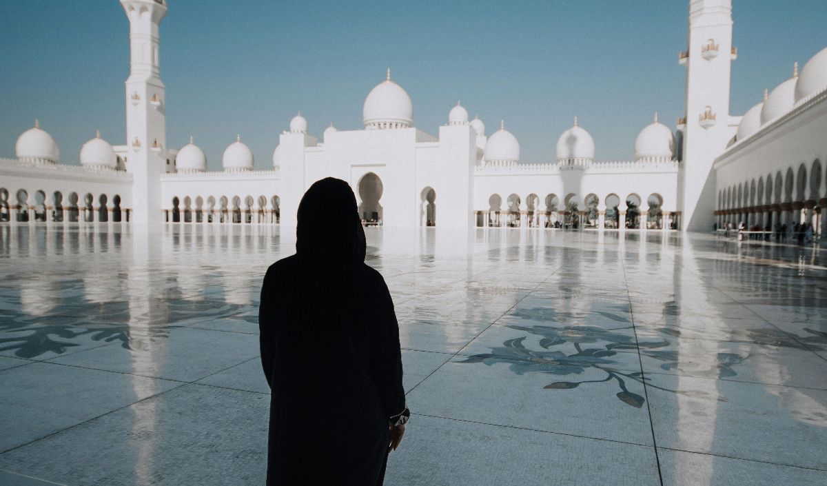 Perempuan Haji Tanpa Mahram, Bolehkah?