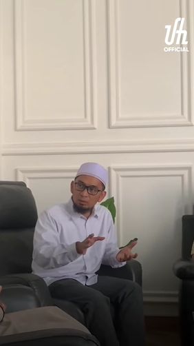 Jarang Tersorot, Ini Potret Rumah Ustaz Adi Hidayat Pendakwah Ternama, Ternyata Sederhana Banget