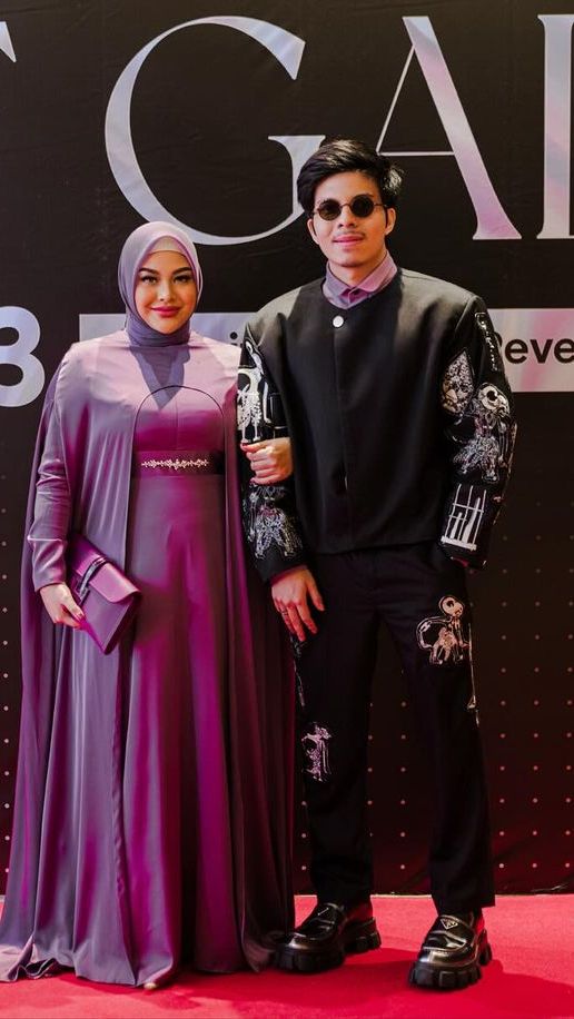 Hal itu karena keduanya merupakan anak diva yakni Krisdayanti dan Reza Artamevia.