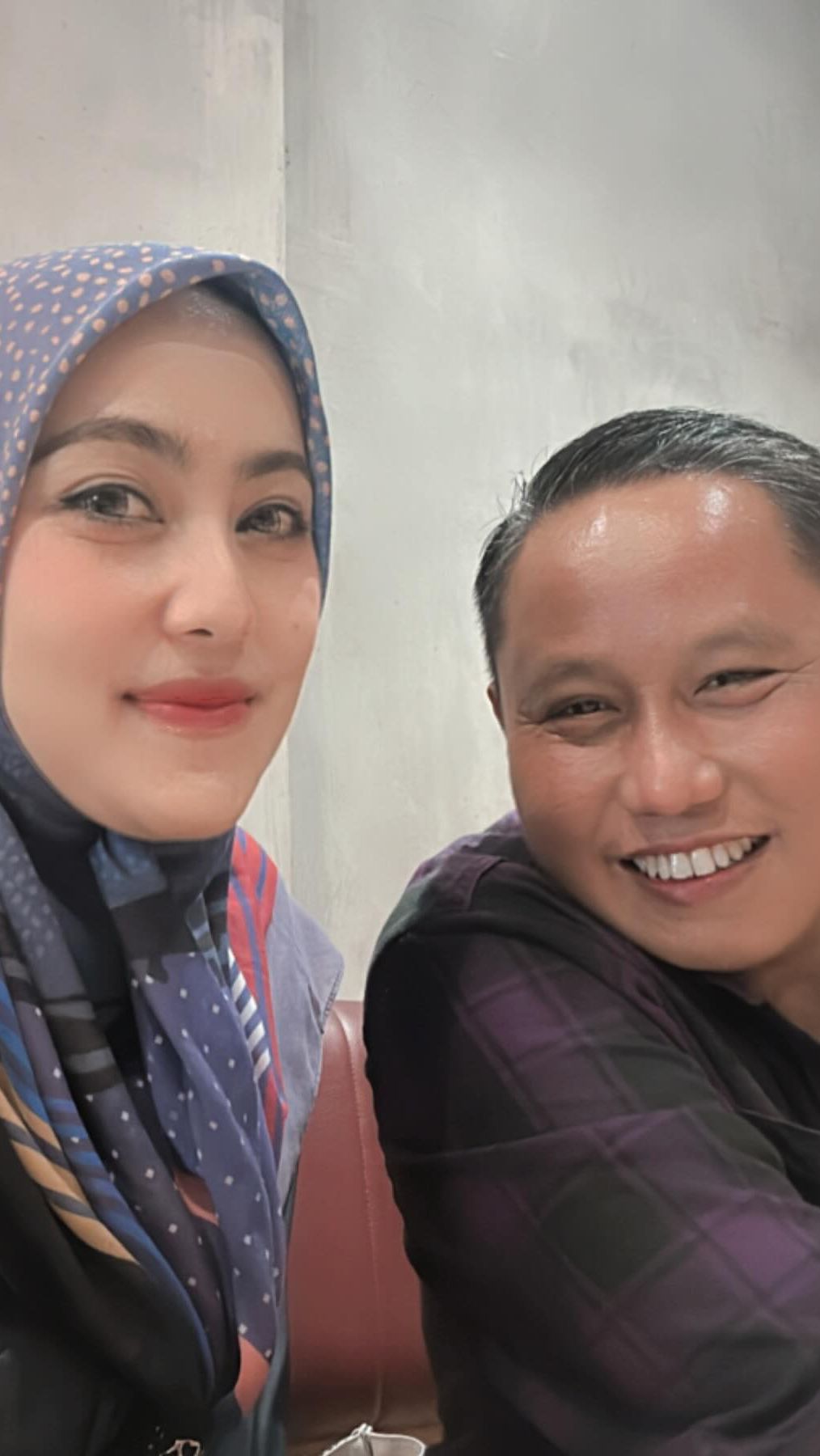 9 Potret Diyan Istri Narji yang Curi Perhatian, Dulunya Punya Profesi Mentereng