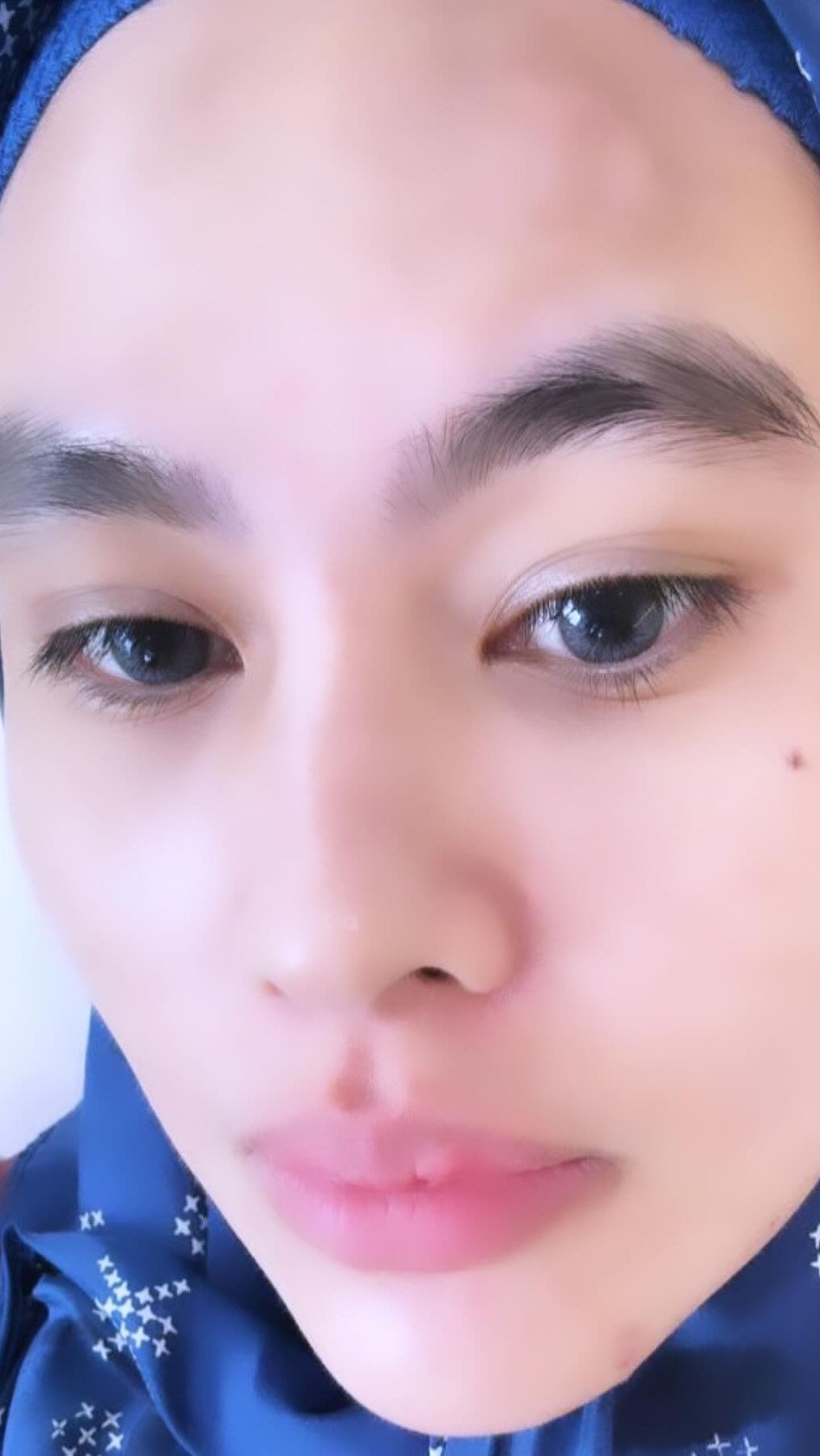 Awalnya Kartika Putri mengunggah wajah close up dengan filter