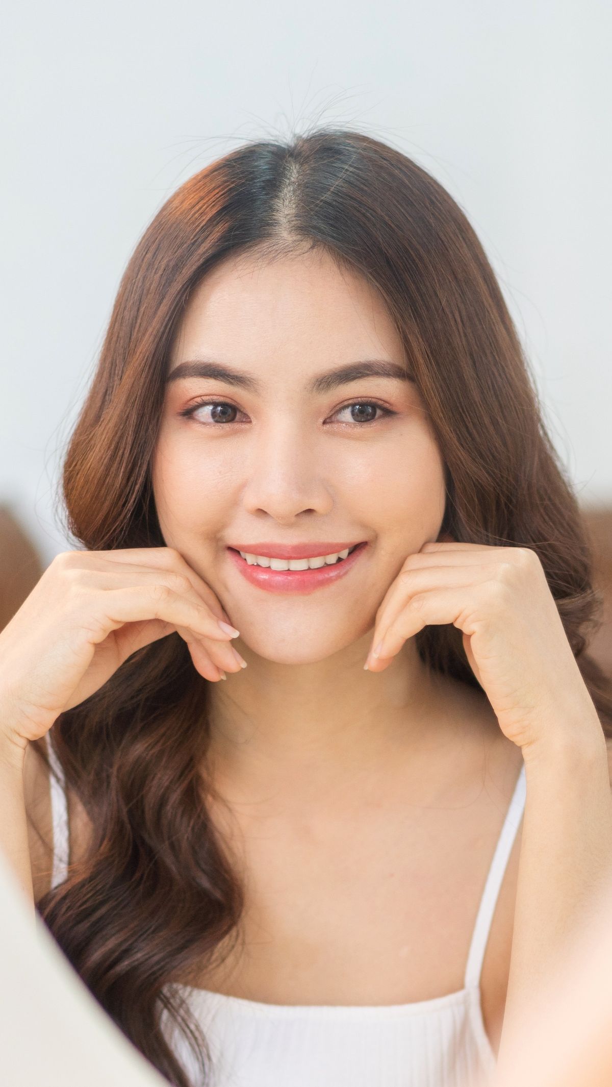Biar Kantong Tak Bolong, 5 Trik Belanja Skincare dan Makeup Hemat