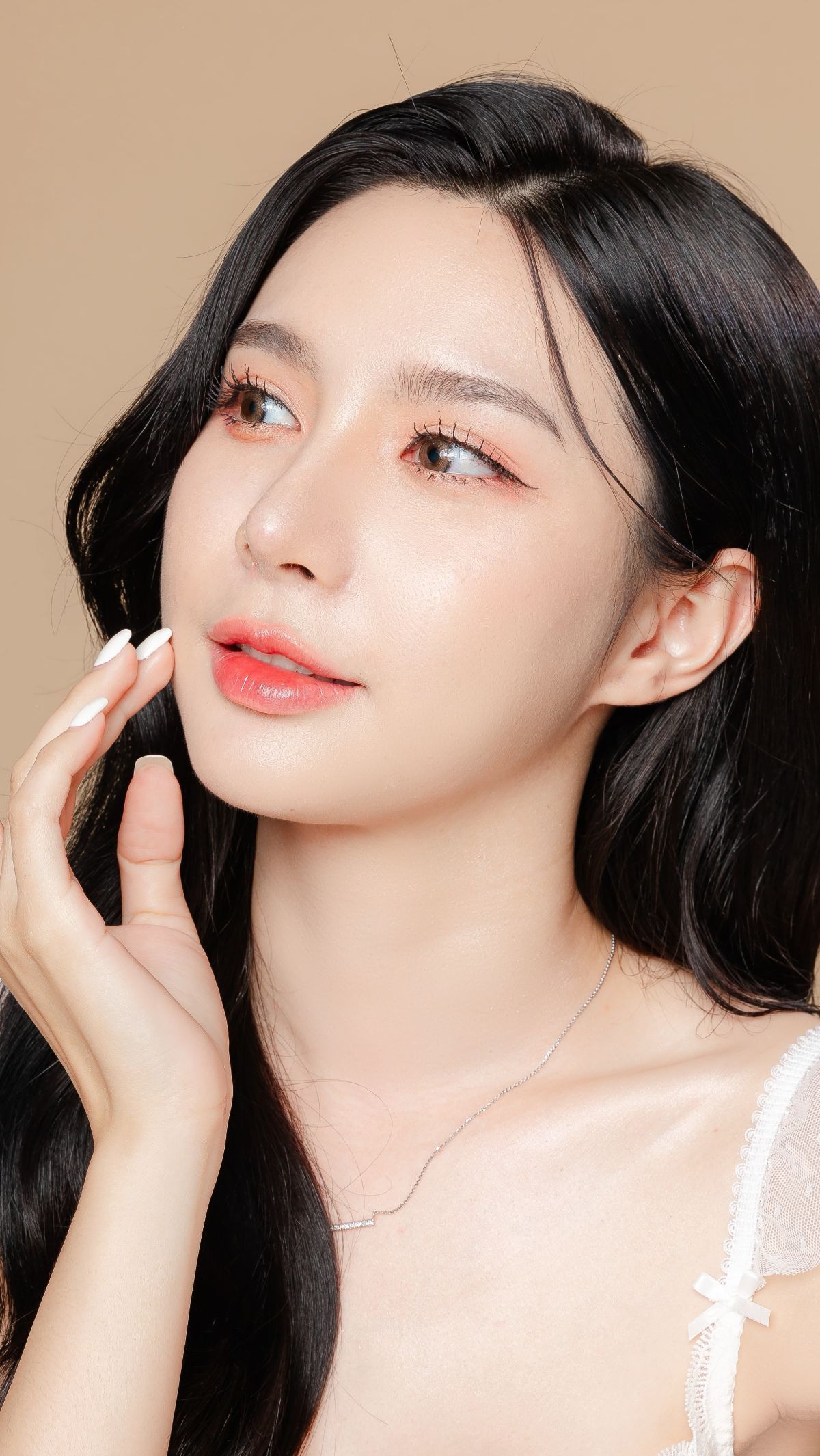 4 Trik  Bikin Wajah Fresh dan Glowing ala Idol Korea