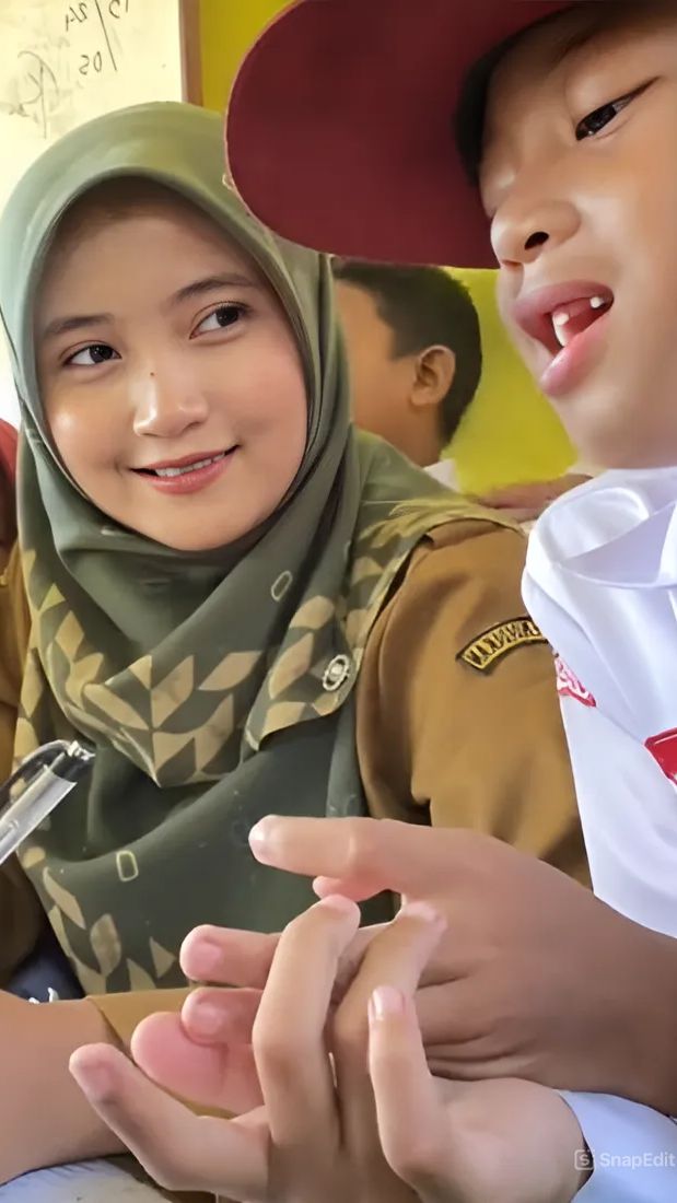 Manis Banget, Guru Juga Punya Job Desk