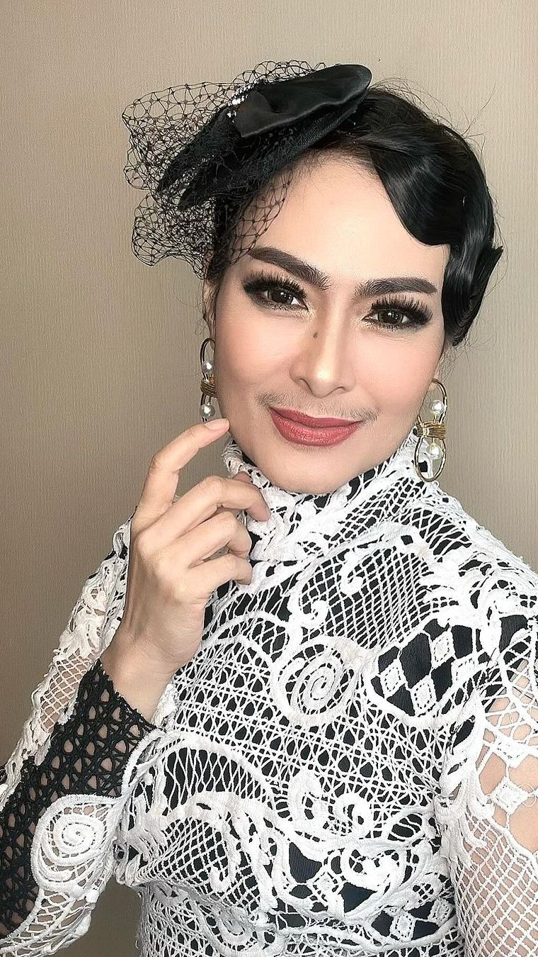 Devano Danendra Bikin Tato di Tubuh, Begini Komentar Iis Dahlia