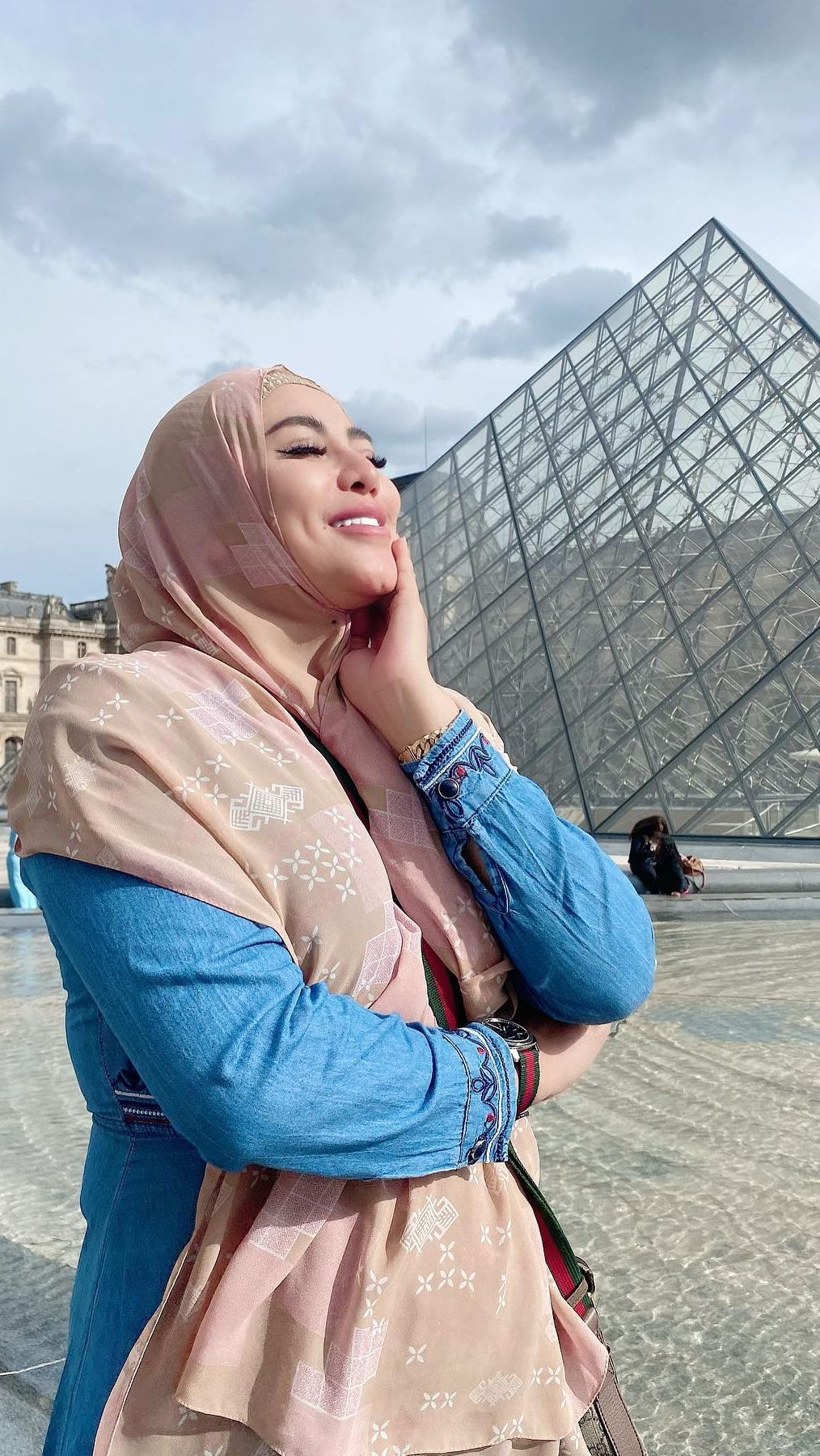 Perjuangan selama 5 tahun terakhir memang tidak mudah. Terlebih di tengah segala permasalahan hidup yang ia alami.