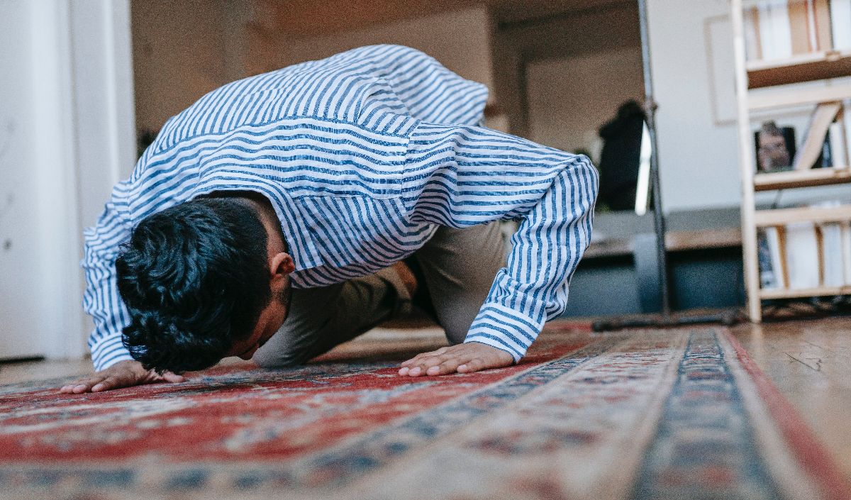 Surat yang Sebaiknya Dibaca saat Sholat Subuh
