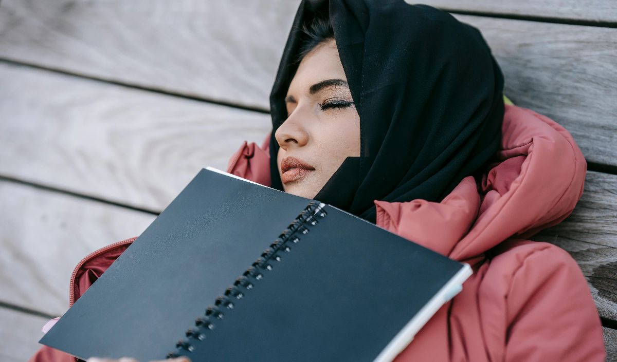 Manfaat Membaca Surat Al-Mulk sebelum Tidur