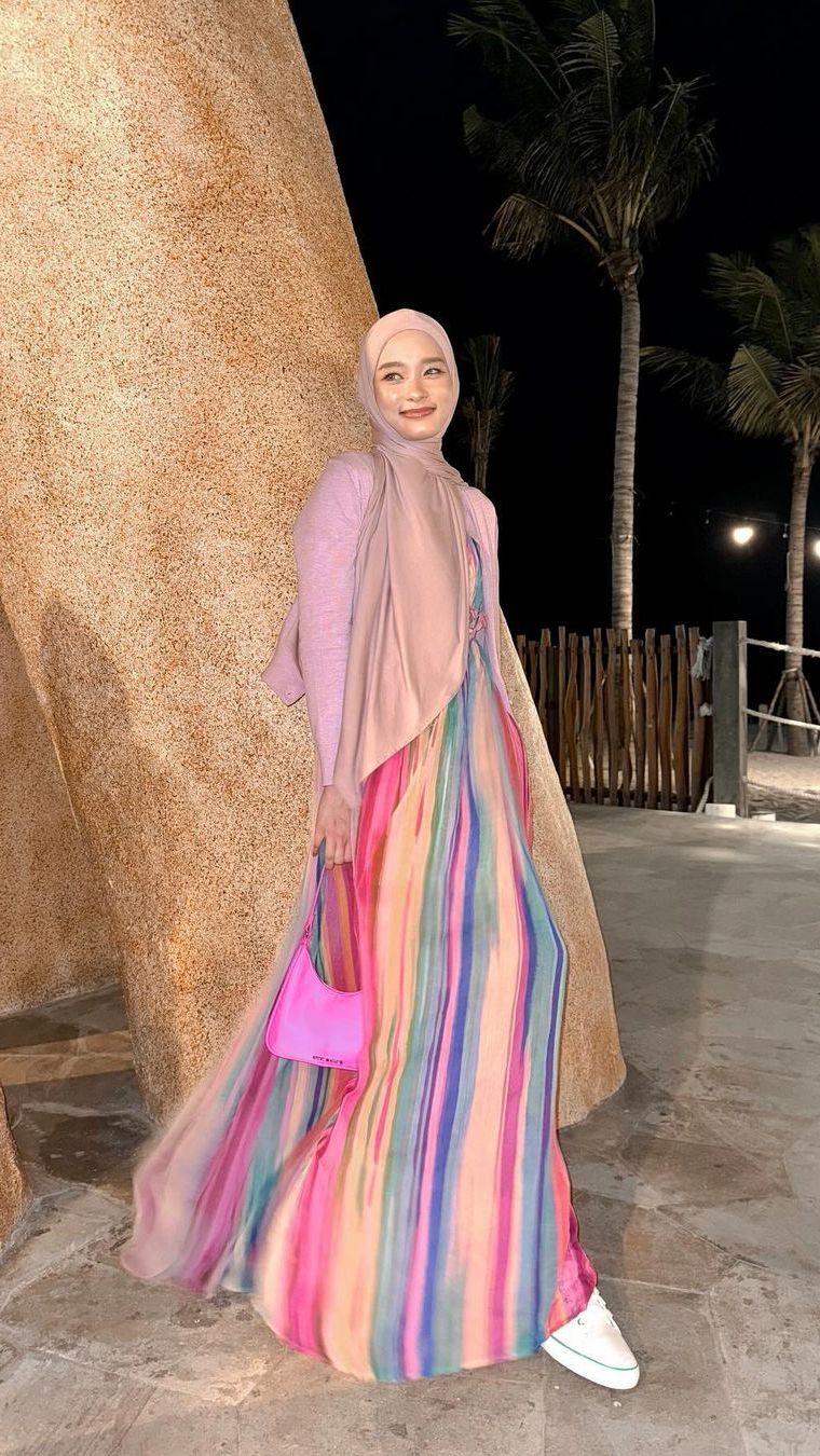 Dikabarkan Dekat dengan Inara Rusli, Begini Reaksi Ivan Gunawan