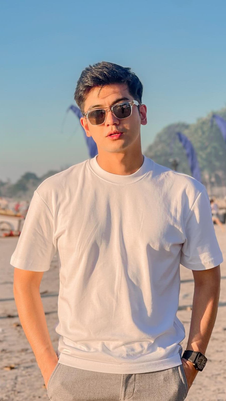 Bahkan Ryan juga pernah dipercaya sebagai Brand Ambassador dari Benings salah satu klinik kecantikan terkenal di Indonesia
