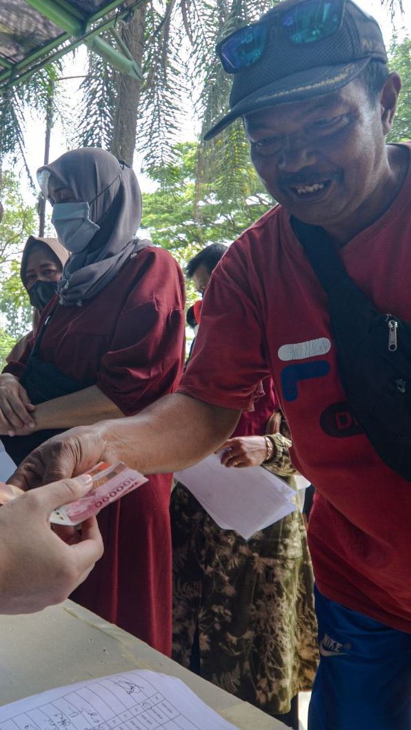 Ambil Bansos PKH dan Sembako di Kantor Pos Bisa Diwakilkan, Tapi Ada Syaratnya