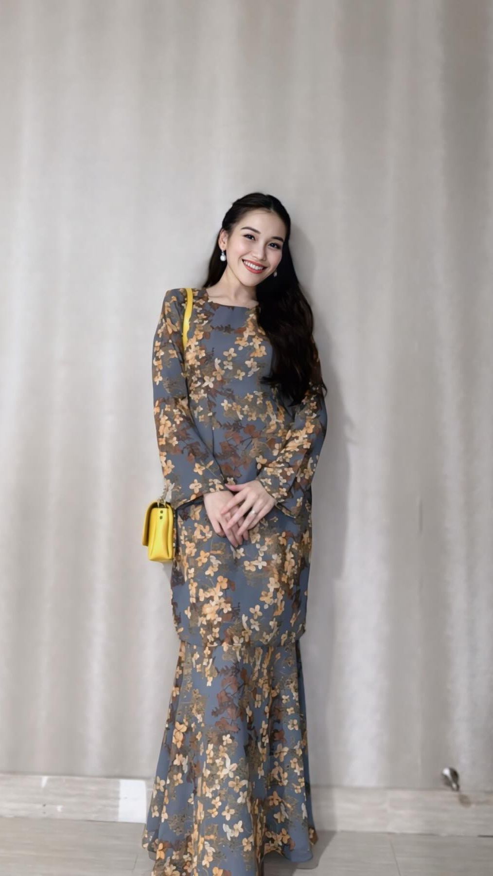Sederet Momen Ayu Ting Ting Gelar Bazar Depan Rumah, Harganya Super Murah, Siap Tempati Hunian Baru?