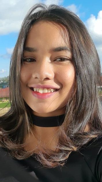 Potret Chetryn Kakak Kandung Betrand Peto yang Tak Tersorot, Parasnya Cantik MiripTiara Andini
