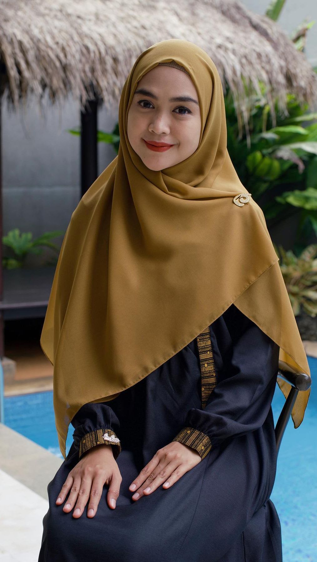 Sengaja Tak Direnovasi, Begini Potret Dapur Ria Ricis di Rumah Masa Kecil, Penampakannya Jadul Simpan Banyak Kenangan