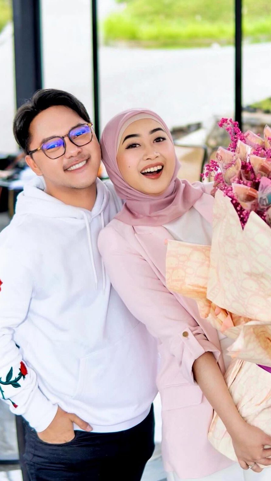 Hemas dan Danang resmi menikah pada 12 Desember 2021.
