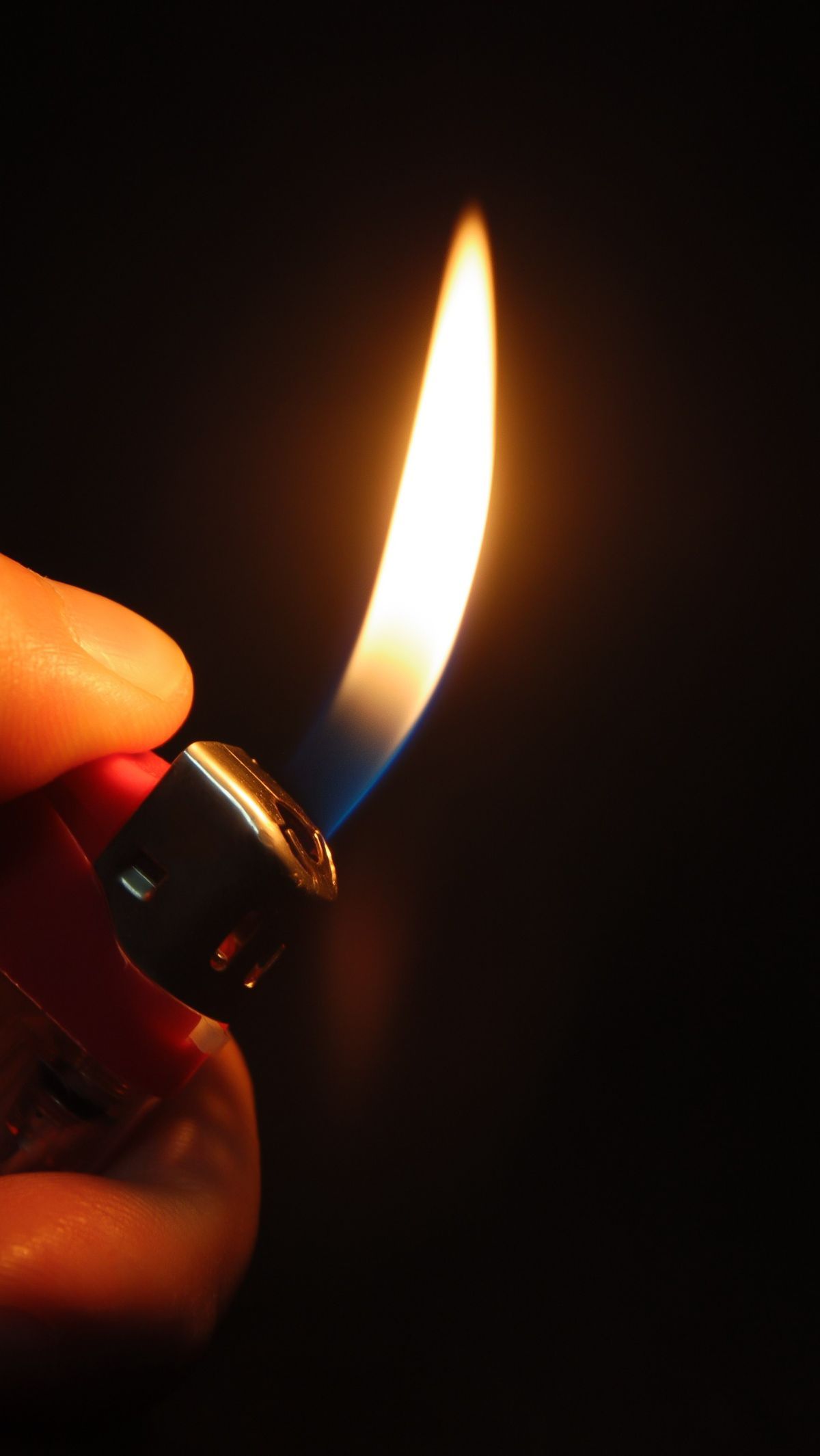 Detik-detik Kepanikan Briptu FN Setelah Sadar Telah Bakar Suami, Mengantar Korban ke Rumah Sakit Lalu...