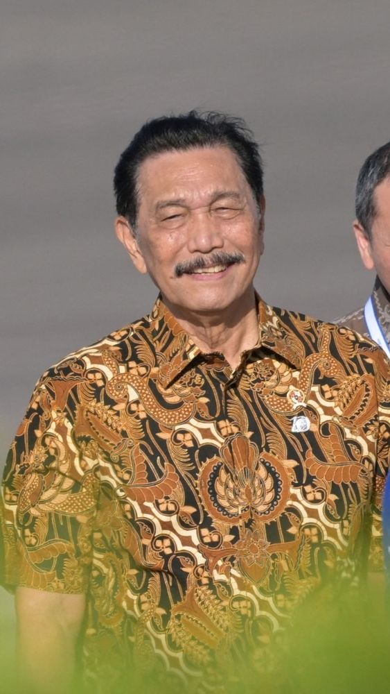 Meskipun Banyak Utang, Luhut Optimis Pemerintah Tuntaskan IKN dan Makan Bergizi Gratis
