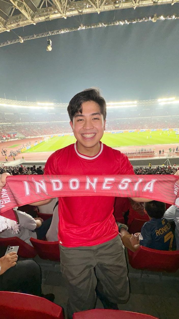 Kutukan sudah luntur, Jerome Poline dukung Indonesia di laga malam tadi.