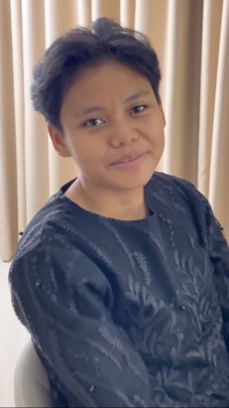 Tranformasi Cewek Tomboy Jadi Cute dan Beda Banget Usai Dirias untuk Wisuda