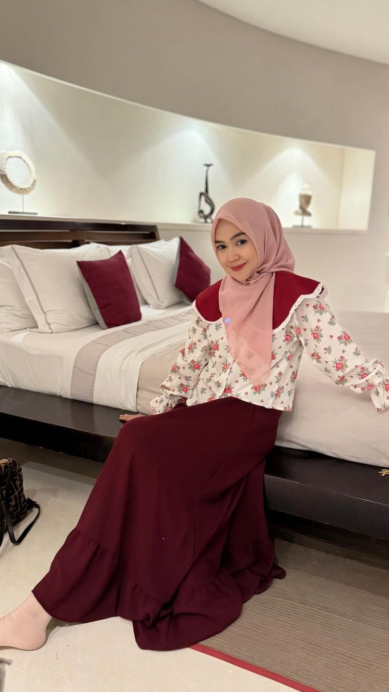 Gayanya begini kalem banget ya!