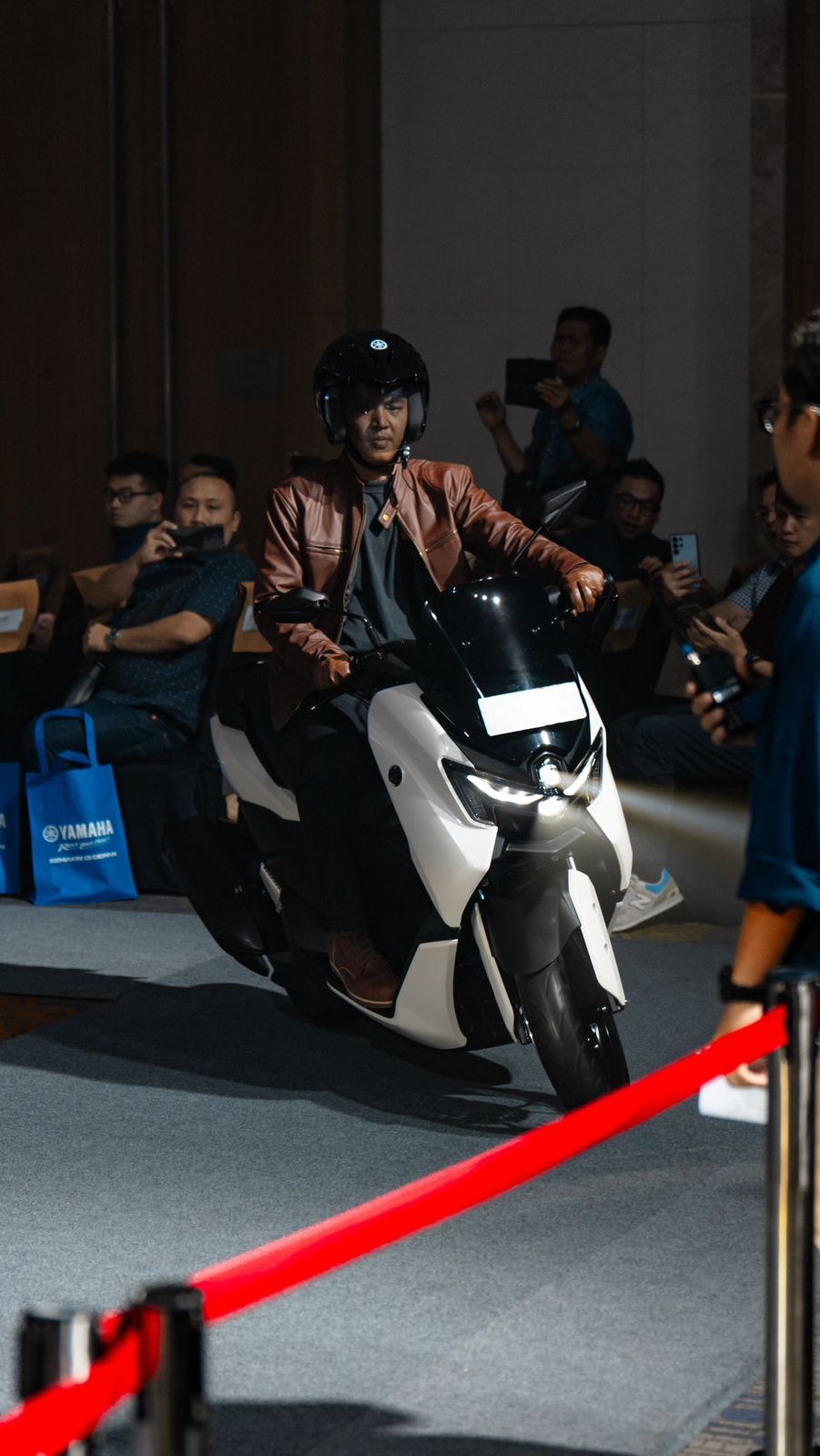 Yamaha Luncurkan NMAX Tercanggih di Dunia, Pakai Turbo! Ini Daftar Harganya