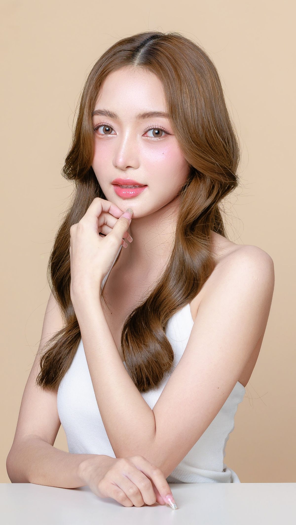 Panik Complexion 'Bolong' ? Tak Boleh Langsung Ditutup Bedak, Coba Cara Ini