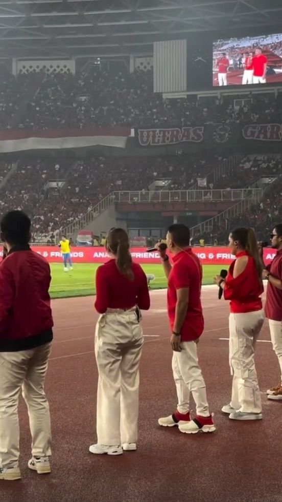 Potret Penyanyi yang Tampil Bareng Anang-Ashanty di GBK, Ikutan Dirujak Netizen