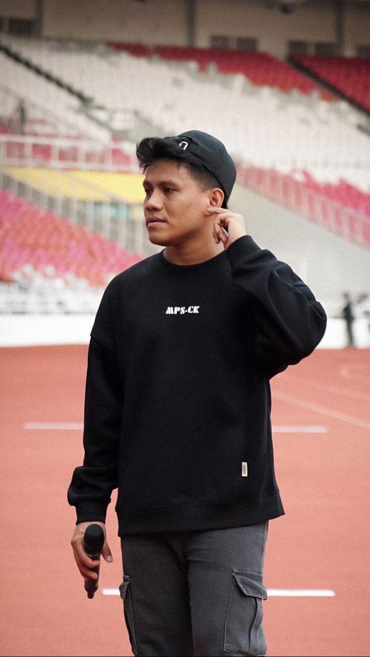 Setelah kejadian itu postingan Syafil Harsani saat gladi bersih di GBK pun ramai dikomentari netizen.