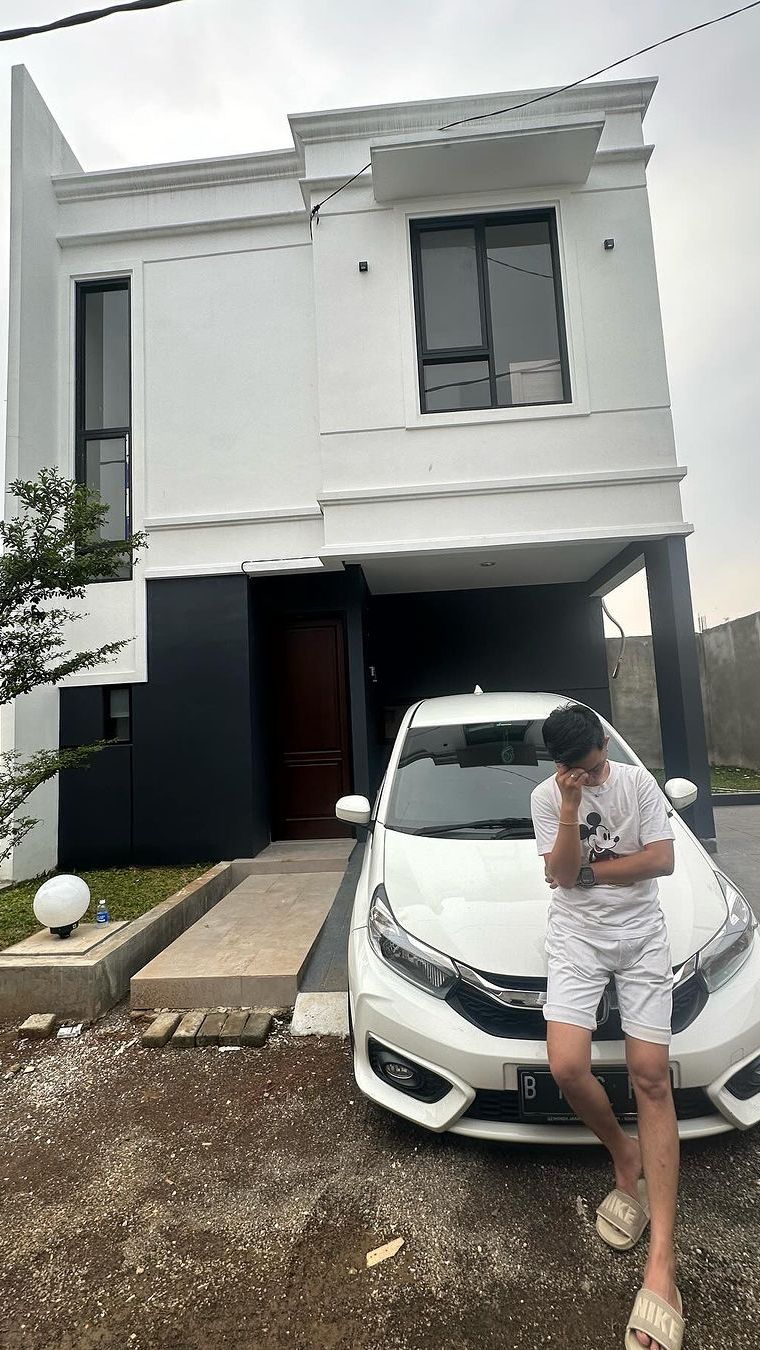 Inilah potret rumah baru Sensen yang berlokasi di perumahan Depok Maharaja.