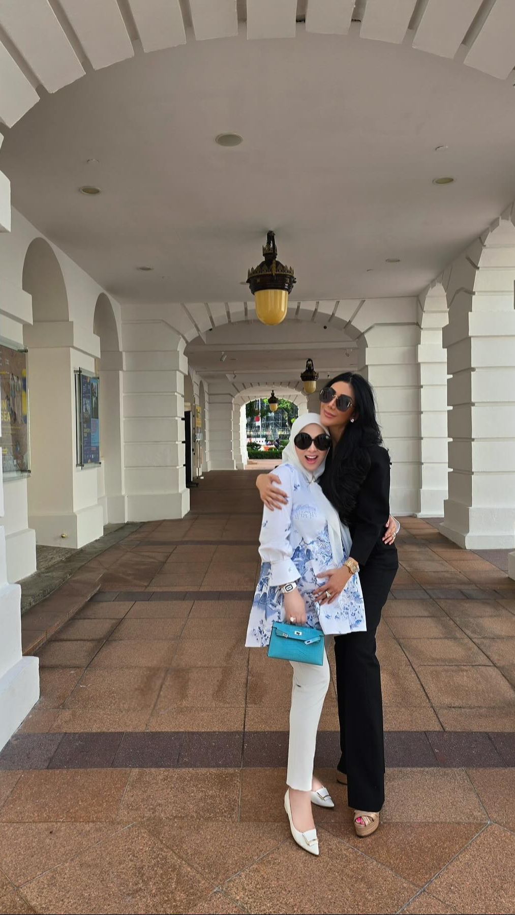 Mereka juga menghabiskan momen bersama selama berada di Singapura.