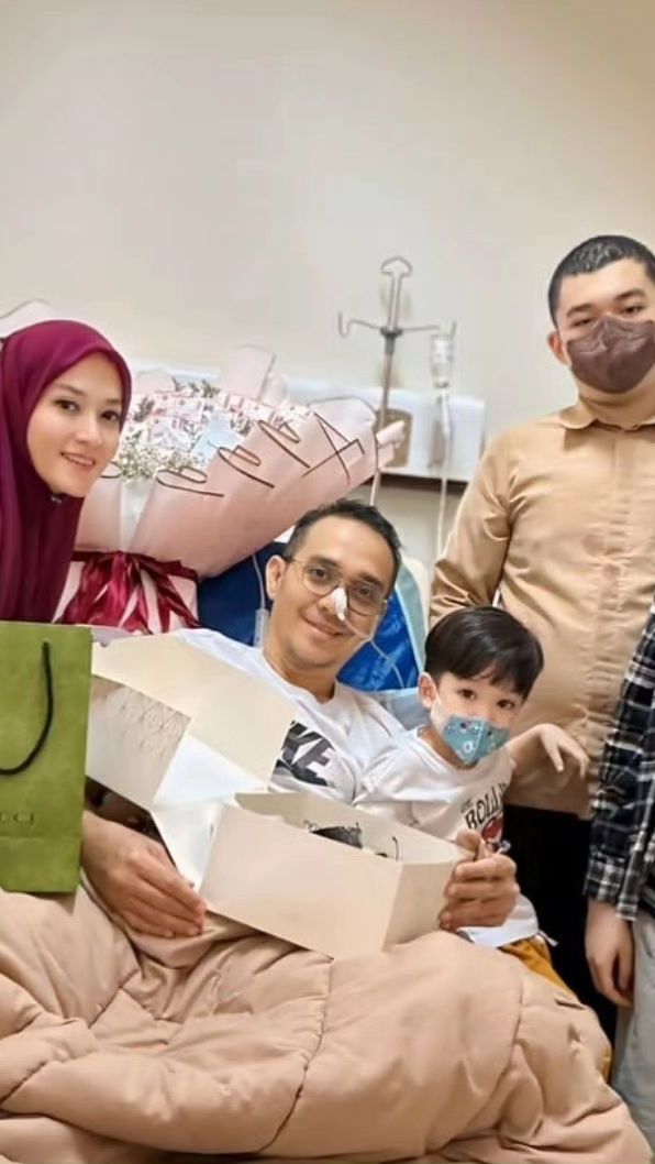 Fadlan Muhammad sempat jatuh sakit hingga harus menjalani perawatan intensif.