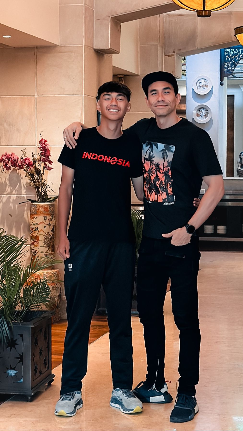 Bahkan tinggi Diego sudah hampir menyamai sang ayah, Darius.