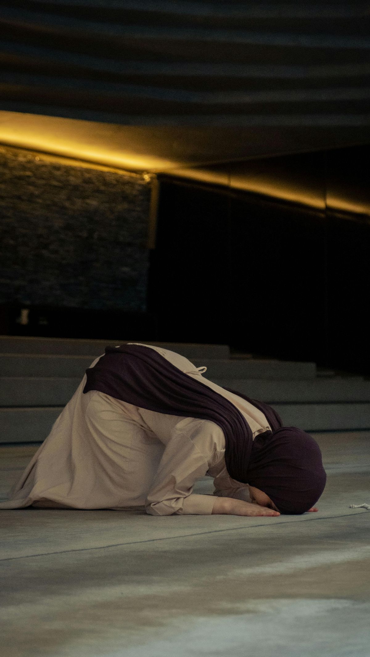 3 Doa Rasulullah ketika Sujud yang Sering Dibaca, Lengkap dengan Keutamaannya yang Bisa Menggugurkan Dosa-Dosa