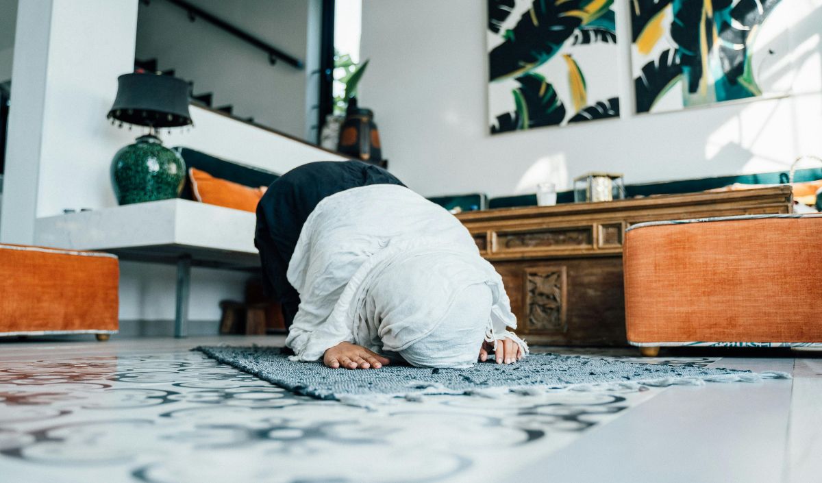 Keutamaan Sujud dalam Sholat