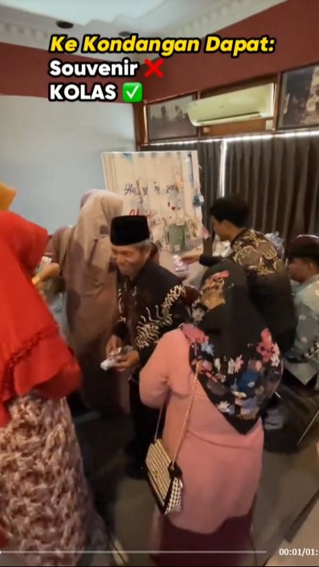 Pernikahan Beri Souvenir dengan Konsep Lotre Cabut, Bikin Tamu Undangan Nostalgia Masa SD