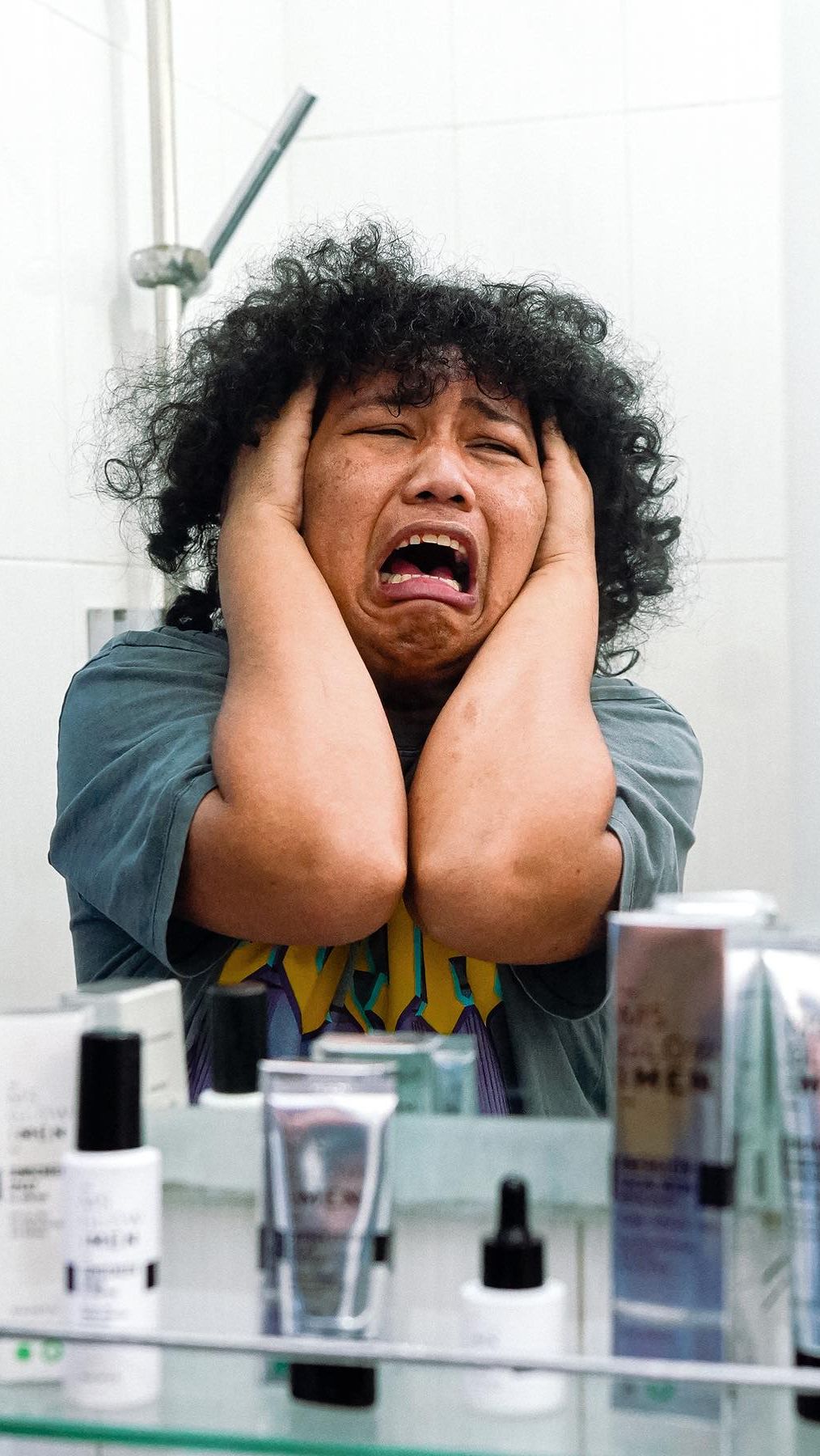 Selain itu, Marshel juga kerap menerima endorse dari berbagai produk.