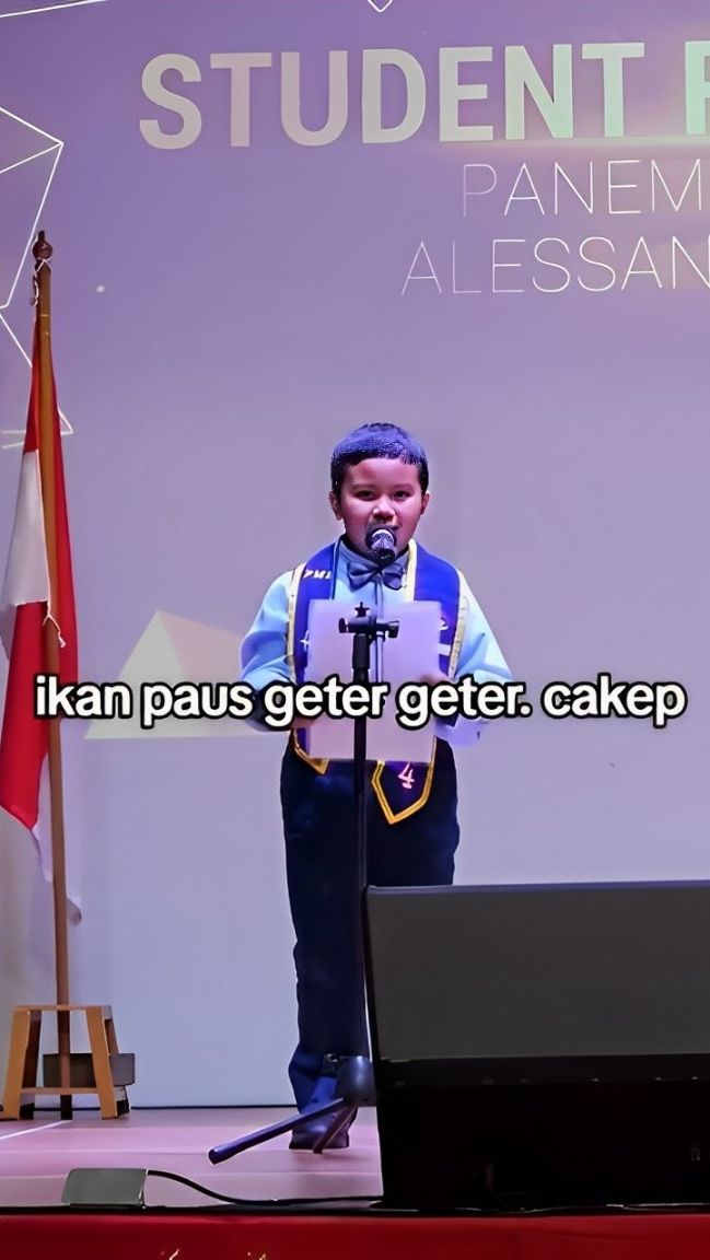 Aksi Pantun 'Gombal' Bocah SD Ini Bikin Gemas Banyak Orang, Ditonton 8 Juta Kali