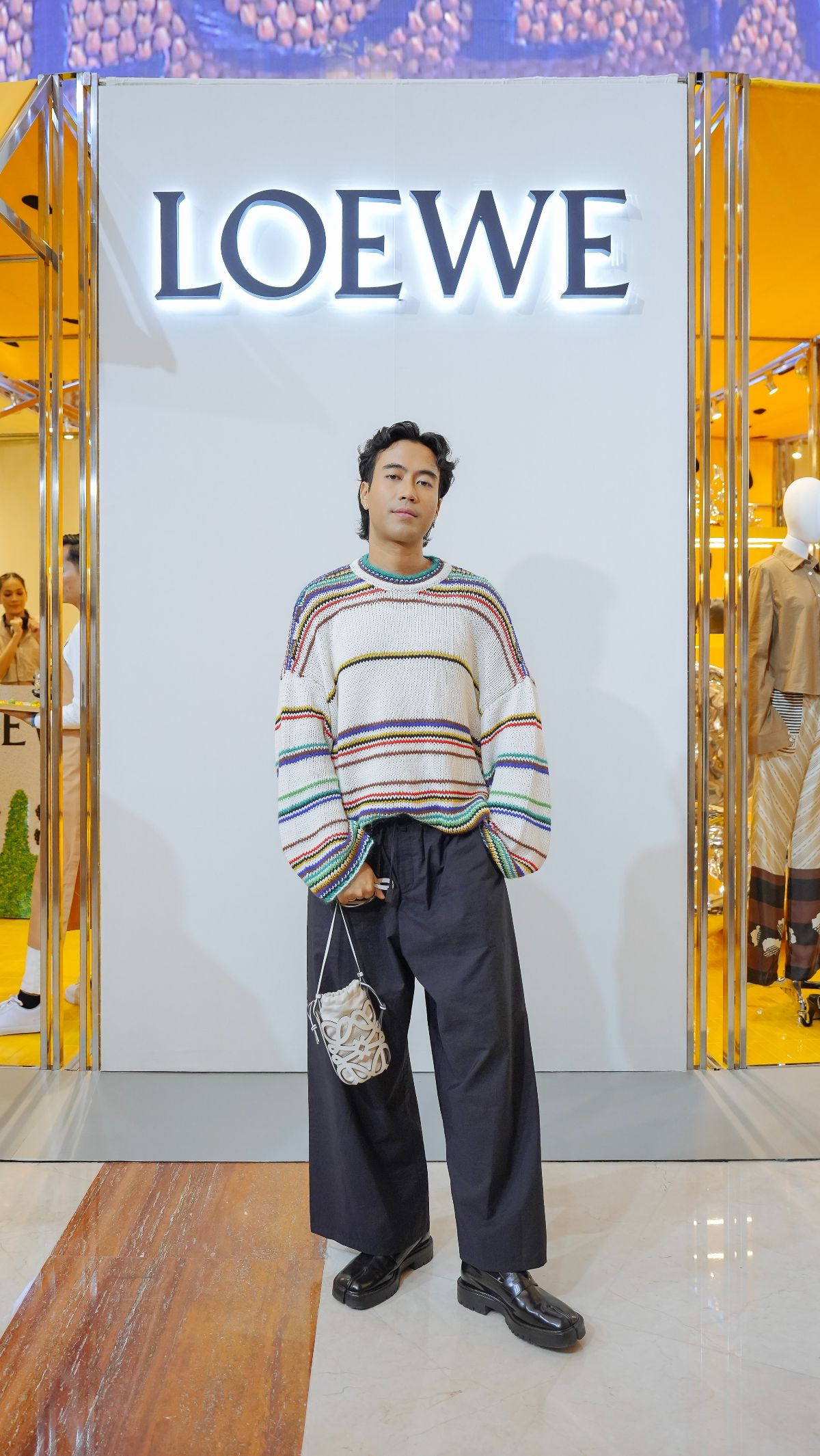 LOEWE Ramaikan Musim Panas di Paula's Ibiza Popup