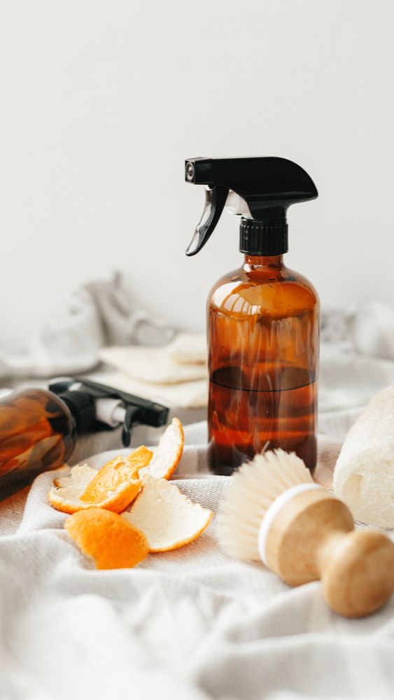 5. Gunakan Spray Khusus Penghilang Bau