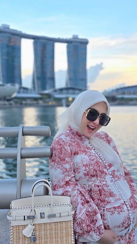 Sang Ibu Bocorkan Kondisi Syahrini Jelang Melahirkan
