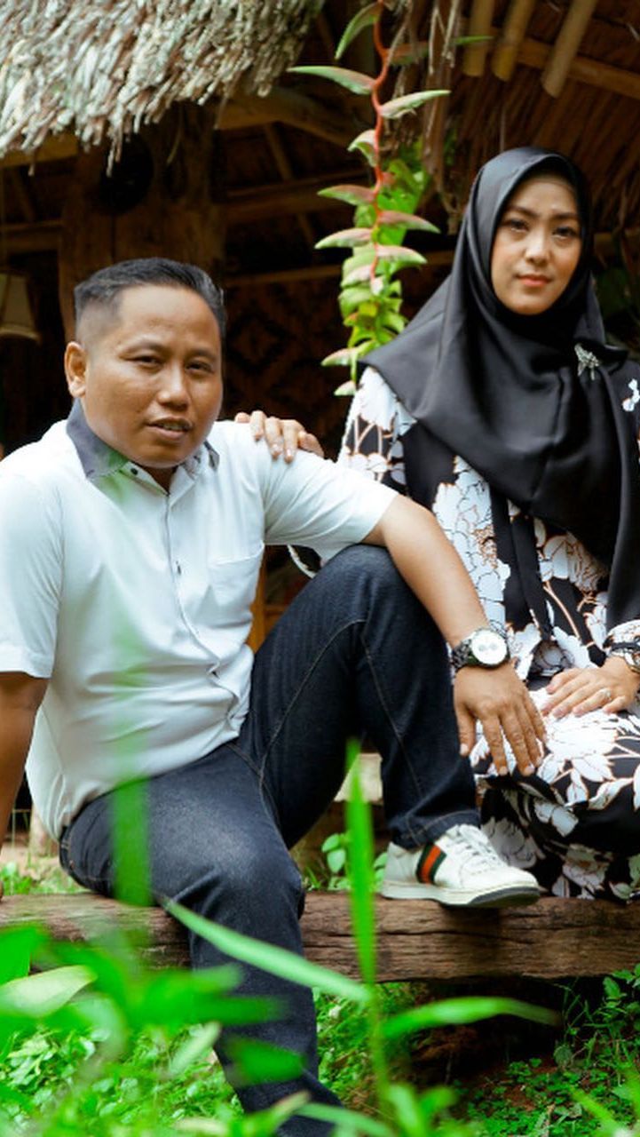 Bahkan ia juga melebarkan sayap di dunia akting dan telah membintangi sejumlah judul sinetron.