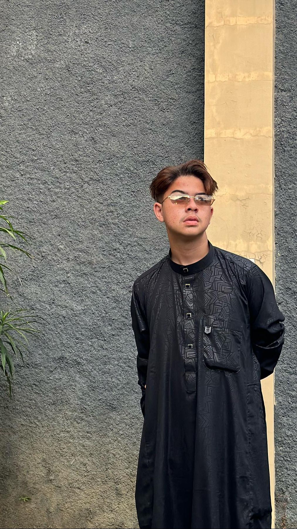 Rupanya Baim memilih untuk kembali ke kampung halamannya di Malang, Jawa Timur.