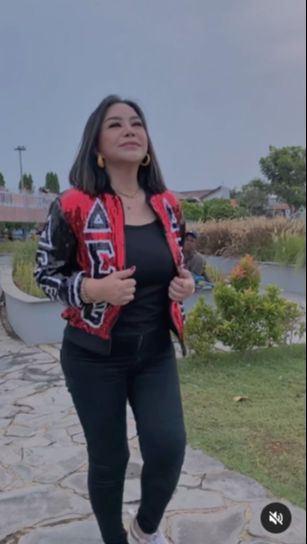 Kejadian ini membuat Annisa sempat merasa kebingungan. 