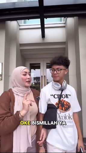 Rupanya mimpi Keanu untuk menjadi pemain sepak bola tak lepas dari sosok mendiang sang ayah, Adjie Massaid.