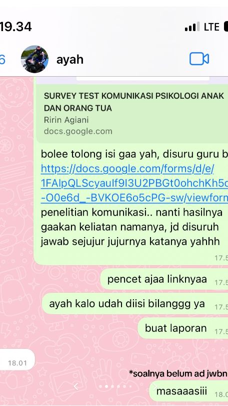 Wanita Kirim Kuesioner ke Orangtua yang Telah Berpisah, Jawabannya Bikin Terharu
